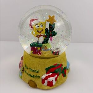 2005 SpongeBob Musical Snow Globe Stephen Hillenberg Enesco Deck The Halls